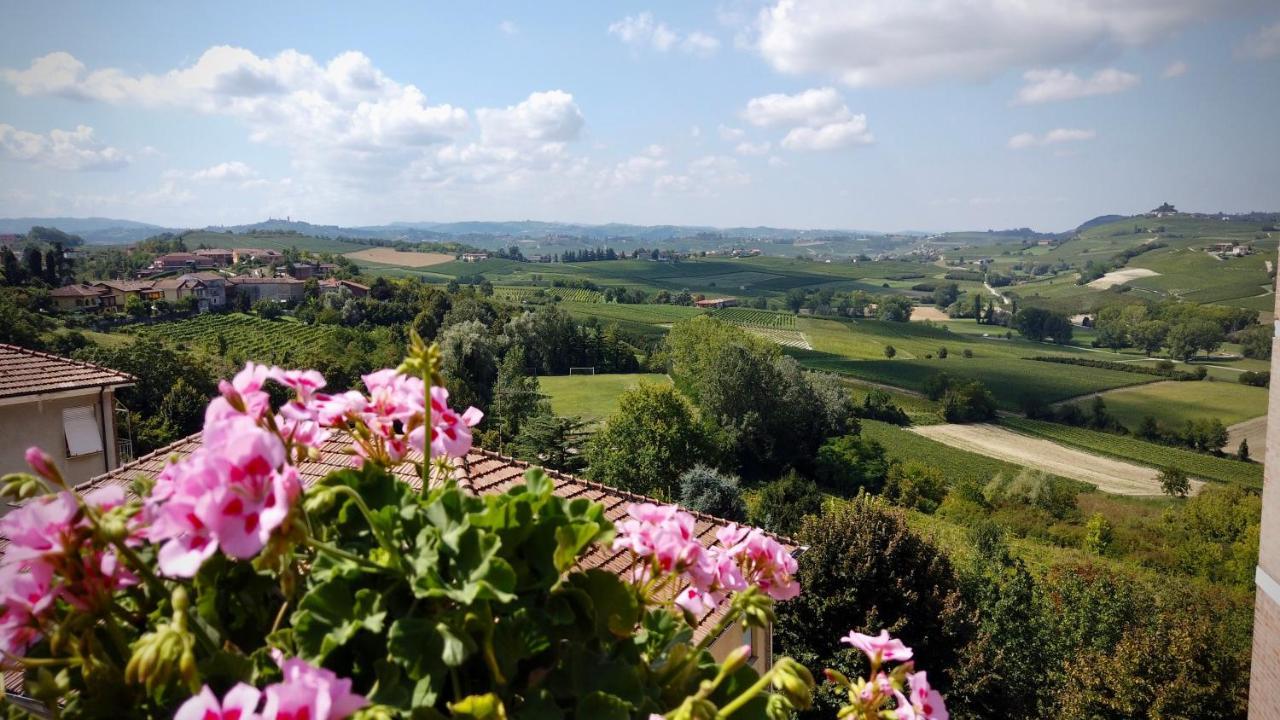 La Maggiorina Aparthotel Agliano Terme Buitenkant foto